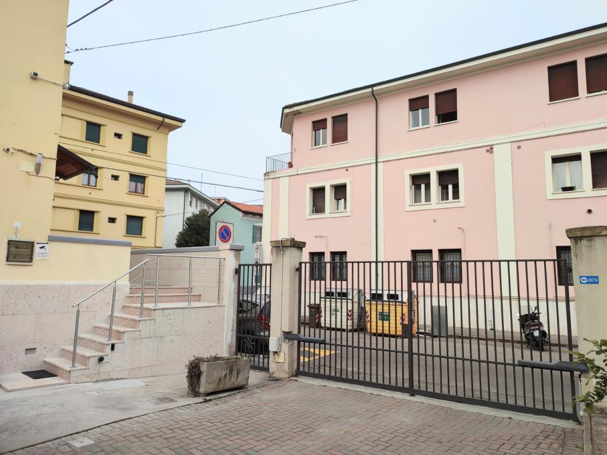 Nuova Fiera Camera Verona Exterior photo